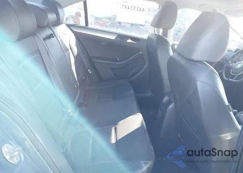 2015 Volkswagen Jetta 1.8T Se from USA, damaged, VIN 3VWD17AJ2FM358136